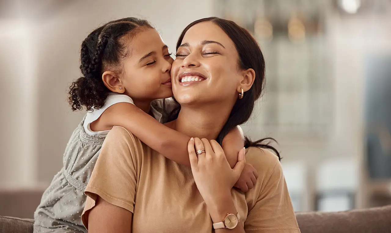 Can Teeth Whitening Whiten Crowns, Veneers, or Fillings? What Santa Ana Patients Should Know